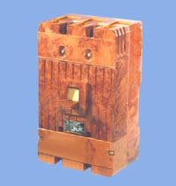 automatic three-phase circuit breakers A3790